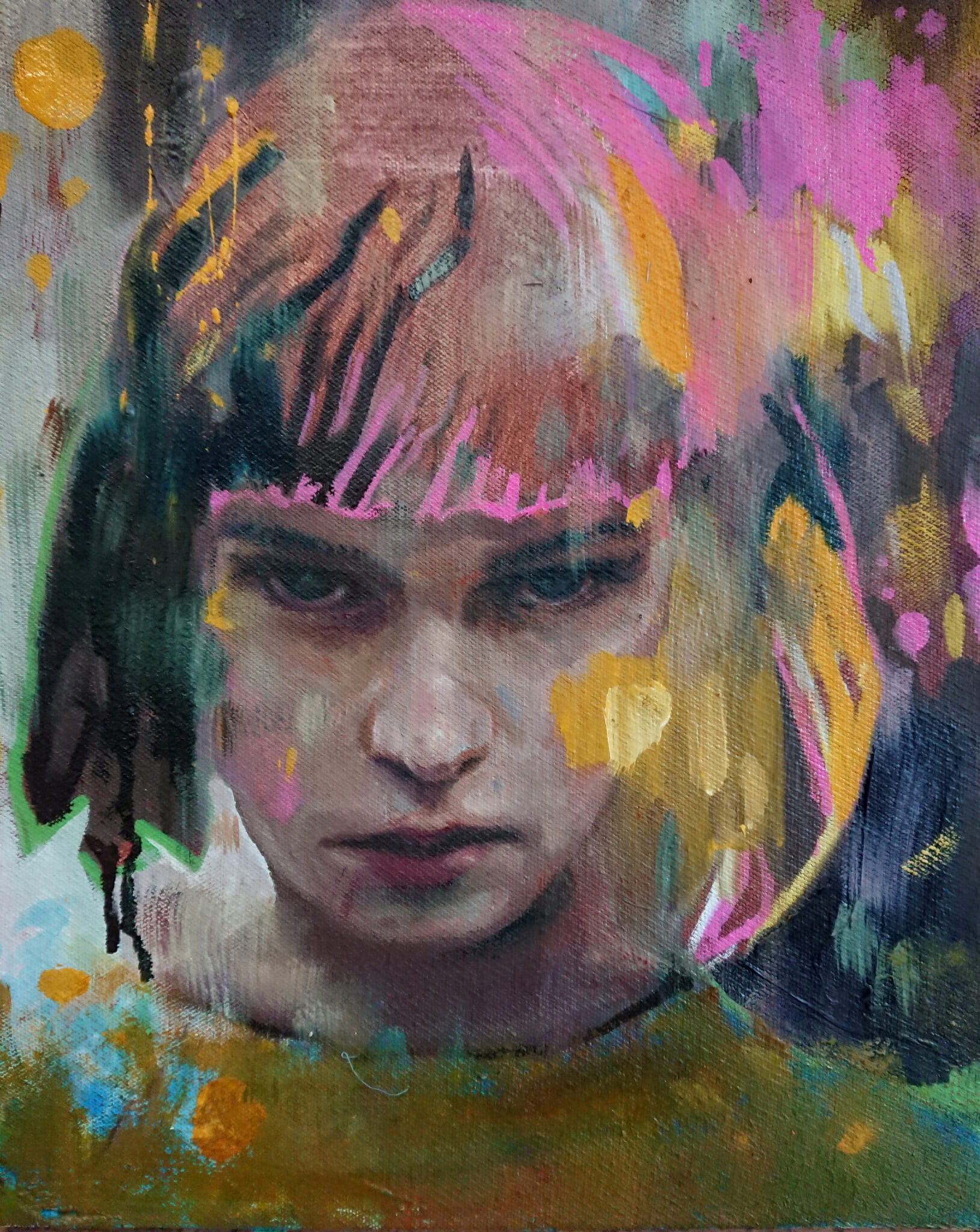 PORTRAIT JEUNE FEMME ADO DE FACE